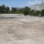 16.06.2021. Nowiny. Konferencja kończąca sprzątanie pogorzeliska. Uprzątnięty plac wysypiska / Wiktor Taszłow / Radio Kielce