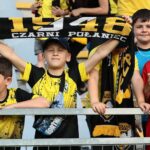 Czarni podejmują czerwoną latarnię rozgrywek