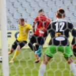 16.06.2021. Kielce. Finałowy mecz Pucharu Polski na szczeblu okręgu KSZO Ostrowiec - Czarni Połaniec / Wiktor Taszłow / Radio Kielce