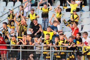 16.06.2021. Kielce. Finałowy mecz Pucharu Polski na szczeblu okręgu KSZO Ostrowiec - Czarni Połaniec / Wiktor Taszłow / Radio Kielce