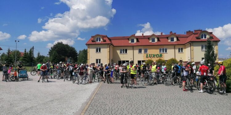 06.06.2021 Busko-Zdrój. Rajd „Rowerem przez Busko-Zdrój” / Marta Gajda / Radio Kielce