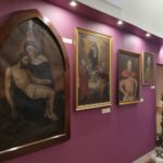 25.06.2021. Pińczów. Wystawa „Propius ad deum - sztuka sakralna na Ponidziu” w Muzeum Regionalnym w Pińczowie / Marta Gajda / Radio Kielce