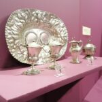 25.06.2021. Pińczów. Wystawa „Propius ad deum - sztuka sakralna na Ponidziu” w Muzeum Regionalnym w Pińczowie / Marta Gajda / Radio Kielce