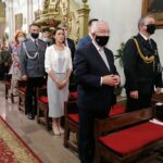 27.06.2021. Kije. Msza święta dziękczynna za dziewięć wieków parafii w Kijach. Na zdjęciu (drugi z prawej): poseł Krzysztof Lipiec - lider świętokrzyskich struktur PiS / Marta Gajda / Radio Kielce