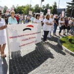 07.06.2021. Kielce. Świętokrzyski Urząd Wojewódzki. Akcja protestacyjna pielęgniarek / Jarosław Kubalski / Radio Kielce