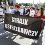 07.06.2021. Kielce. Świętokrzyski Urząd Wojewódzki. Akcja protestacyjna pielęgniarek / Jarosław Kubalski / Radio Kielce