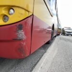 15.06.2021. Kielce. Zderzenie autobusu z autem osobowym na ulicy Żelaznej / Jarosław Kubalski / Radio Kielce