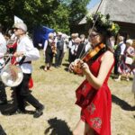 20.06.2021. Tokarnia. Park Etnograficzny. „Jawor u źródeł kultury” / Jarosław Kubalski / Radio Kielce