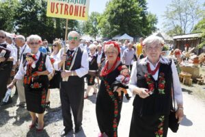 20.06.2021. Tokarnia. Park Etnograficzny. „Jawor u źródeł kultury” / Jarosław Kubalski / Radio Kielce