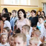 25.06.2021. Jeziorko. Zakończenie roku szkolnego i oddanie wielofunkcyjnych boisk dla Szkoły Podstawowej w Jeziorku / Wiktor Taszłow / Radio Kielce