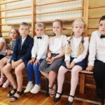 25.06.2021. Jeziorko. Zakończenie roku szkolnego i oddanie wielofunkcyjnych boisk dla Szkoły Podstawowej w Jeziorku / Wiktor Taszłow / Radio Kielce