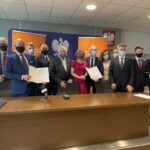 17.06.2021. Kielce. Podpisanie umowy na realizację obwodnicy Opatowa / Michał Kita / Radio Kielce