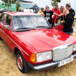 26.06.2021. Podzamcze. Ogólnopolski Zlot Klubu Miłośników Mercedesów / Wiktor Taszłow / Radio Kielce