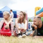 26.06.2021. Podzamcze. Ogólnopolski Zlot Klubu Miłośników Mercedesów / Wiktor Taszłow / Radio Kielce