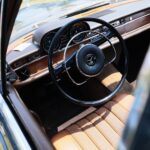 26.06.2021. Podzamcze. Ogólnopolski Zlot Klubu Miłośników Mercedesów / Wiktor Taszłow / Radio Kielce