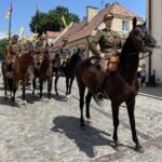 19.06.2021. Sandomierz. Święto 14. Pułku Ułanów Jazłowieckich. Na pierwszym planie Maciej Bury - Sandomierski Ośrodek Kawaleryjski  / Grażyna Szlęzak-Wójcik / Radio Kielce