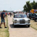26.06.2021. Podzamcze. Ogólnopolski Zlot Klubu Miłośników Mercedesów / Wiktor Taszłow / Radio Kielce