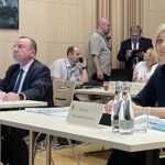 28.06.2021. Kielce. Sesja Rady Sejmiku Województwa Świętokrzyskiego. Na zdjęciu (od lewej): Marek Bogusławski - wicemarszałek województwa świętokrzyskiego i Renata Janik - wicemarszałek województwa świętokrzyskiego / Michał Kita / Radio Kielce