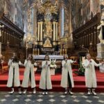 12.06.2021. Sandomierz. Msza święta dziękczynna w 22. rocznicę pielgrzymki św. Jana Pawła II. Na zdjęciu: grupa młodzieżowa „Fenix” / Grażyna Szlęzak-Wójcik / Radio Kielce