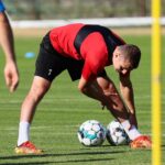 28.06.2021. Kielce. Pierwszy trening Korony po wakacyjnej przerwie / Wiktor Taszłow / Radio Kielce