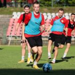 28.06.2021. Kielce. Pierwszy trening Korony po wakacyjnej przerwie / Wiktor Taszłow / Radio Kielce