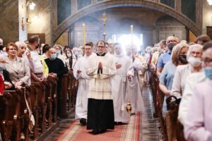 03.06.2021. Kielce. Bazylika katedralna. Uroczystości Bożego Ciała / Wiktor Taszłow / Radio Kielce