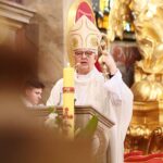 03.06.2021. Kielce. Bazylika katedralna. Uroczystości Bożego Ciała. Na zdjęciu: Jan Piotrowski - biskup kielecki / Wiktor Taszłow / Radio Kielce