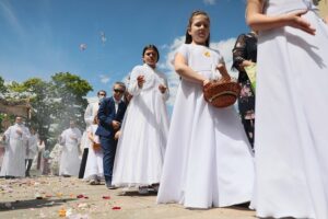 03.06.2021. Kielce. Bazylika katedralna. Uroczystości Bożego Ciała / Wiktor Taszłow / Radio Kielce