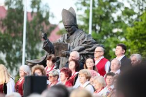 03.06.2021. Masłów. Rocznica wizyty Jana Pawła II / Wiktor Taszłow / Radio Kielce