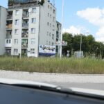 08.06.2021. Kielce. Wysokie trawy przy kieleckich ulicach / Wiktor Taszłow / Radio Kielce