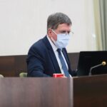 10.06.2021. Kielce. Sesja Rady Miasta Kielce. Na zdjęciu: Jarosław Karyś - przewodniczący Rady Miasta Kielce / Wiktor Taszłow / Radio Kielce