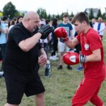 10.06.2021. Kielce. Mistrzowie są w formie. Otwarty trening na kieleckim stadionie. Na zdjęciu (z lewej): Paweł Skrzecz / Wiktor Taszłow / Radio Kielce