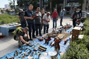 12.06.2021. Kielce. Giełda kolekcjonerska / Wiktor Taszłow / Radio Kielce