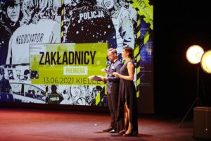 13.06.2021. Kielce. Przedpremierowy pokaz filmu „Zakładnicy” w Kieleckim Centrum Kultury / Wiktor Taszłow / Radio Kielce