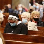 13.06.2021. Kielce. „Uwielbienie”, msza w Bazylice Katedralnej / Wiktor Taszłow / Radio Kielce