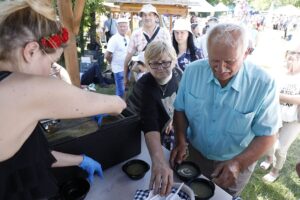 20.06.2021. Tokarnia. Park Etnograficzny. „Jawor u źródeł kultury” / Jarosław Kubalski / Radio Kielce