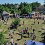 20.06.2021. Tokarnia. Park Etnograficzny. „Jawor u źródeł kultury” / Jarosław Kubalski / Radio Kielce