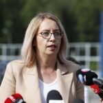 01.06.2021 Kielce. Konferencja na temat zmian przepisów ruchu drogowego. Prezes Stowarzyszenia Aktywności Zawodowej "PASSA" Katarzyna Banasik / Jarosław Kubalski / Radio Kielce