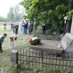 06.06.2021 Miedziana Góra. Pomnik żołnierzy AK. Uroczystości upamiętniające rocznicę śmierci podporucznika Zbigniewa Kruszelnickiego - „Wilka” / Jarosław Kubalski / Radio Kielce