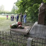 06.06.2021 Miedziana Góra. Pomnik żołnierzy AK. Uroczystości upamiętniające rocznicę śmierci podporucznika Zbigniewa Kruszelnickiego - „Wilka” / Jarosław Kubalski / Radio Kielce