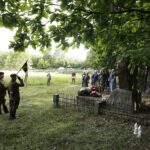 06.06.2021 Miedziana Góra. Pomnik żołnierzy AK. Uroczystości upamiętniające rocznicę śmierci podporucznika Zbigniewa Kruszelnickiego - „Wilka” / Jarosław Kubalski / Radio Kielce