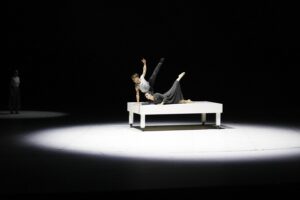 11.06.2021 Kielce. KTT - Kielecki Teatr Tańca. Spektakl "Peer Gynt" / Jarosław Kubalski / Radio Kielce