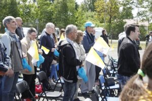 02.06.2021 Masłów. Spotkanie osób niepełnosprawnych na lotnisku w Masłowie w 30. rocznicę pobytu św. Jana Pawła II w Kielcach i Masłowie. Msza / Jarosław Kubalski / Radio Kielce