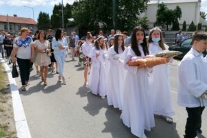 03.06.2021. Kazimierza Wielka. Uroczystość Bożego Ciała / Marta Gajda / Radio Kielce