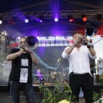 Tokarnia. „Jawor u źródeł kultury” - koncert zespołu Golec uOrkiestra (20.06.2021) / Jarosław Kubalski / Radio Kielce