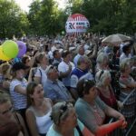 Tokarnia. „Jawor u źródeł kultury” - koncert zespołu Golec uOrkiestra (20.06.2021) / Jarosław Kubalski / Radio Kielce