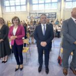 25.06.2021. Staszów. Otwarcie nowej hali sportowej przy PSP nr 2 im. Ignacego Jana Paderewskiego. Na zdjęciu (od lewej): Ewa Kondek - zastępca burmistrza Staszowa, Anna Krupka - wiceminister sportu, Leszek Kopeć - burmistrz Staszowa, Ireneusz Kwiecjasz - przewodniczący rady gminy w Satszowie / Emilia Sitarska / Radio Kielce