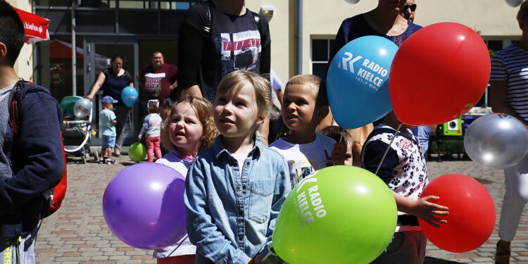 01.06.2017 Kielce. Dzień Dziecka w Muzeum Zabawek i Zabawy. / Marzena Mąkosa / Radio Kielce