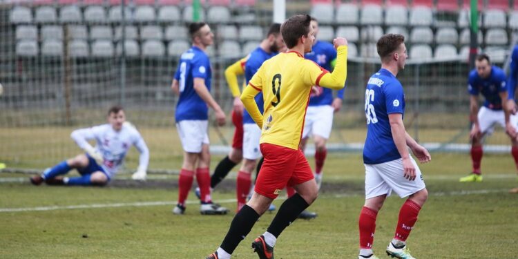 08.03.2020. Kielce. Derby regionu świętokrzyskiego. Korona II Kielce - Wisła Sandomierz / Wiktor Taszłow / Radio Kielce