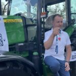 16.06.2021. Orłowiny. Na zdjęciu: Radosław Gumiński - zwycięzca loterii Grupy Azoty "Dbamy o polską ziemię" / Emilia Sitarska / Radio Kielce